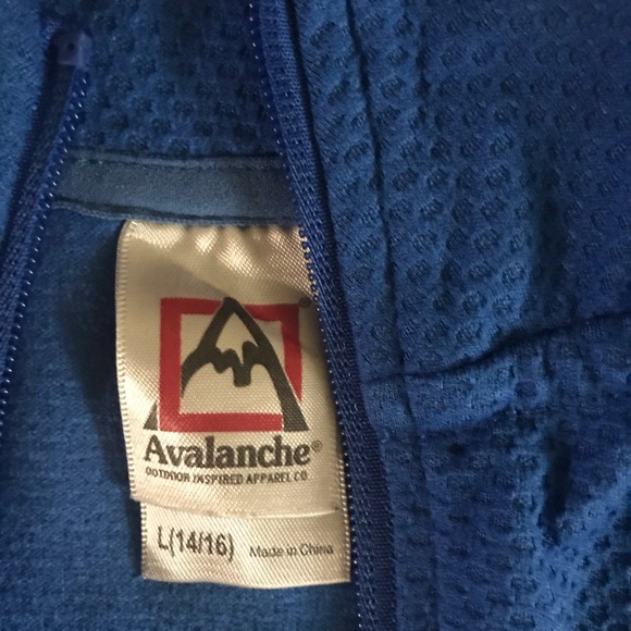 Avalanche 3/4 Zip Pullover - Picture 2 of 3